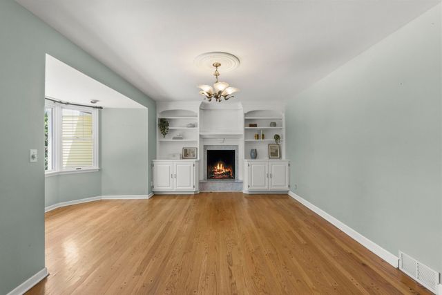 36W473 Ferson Creek Road, St. Charles, IL 60174