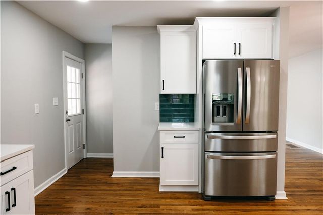 19 S Central Avenue SE, Lindale, GA 30147