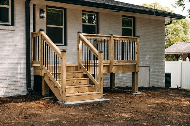 19 S Central Avenue SE, Lindale, GA 30147