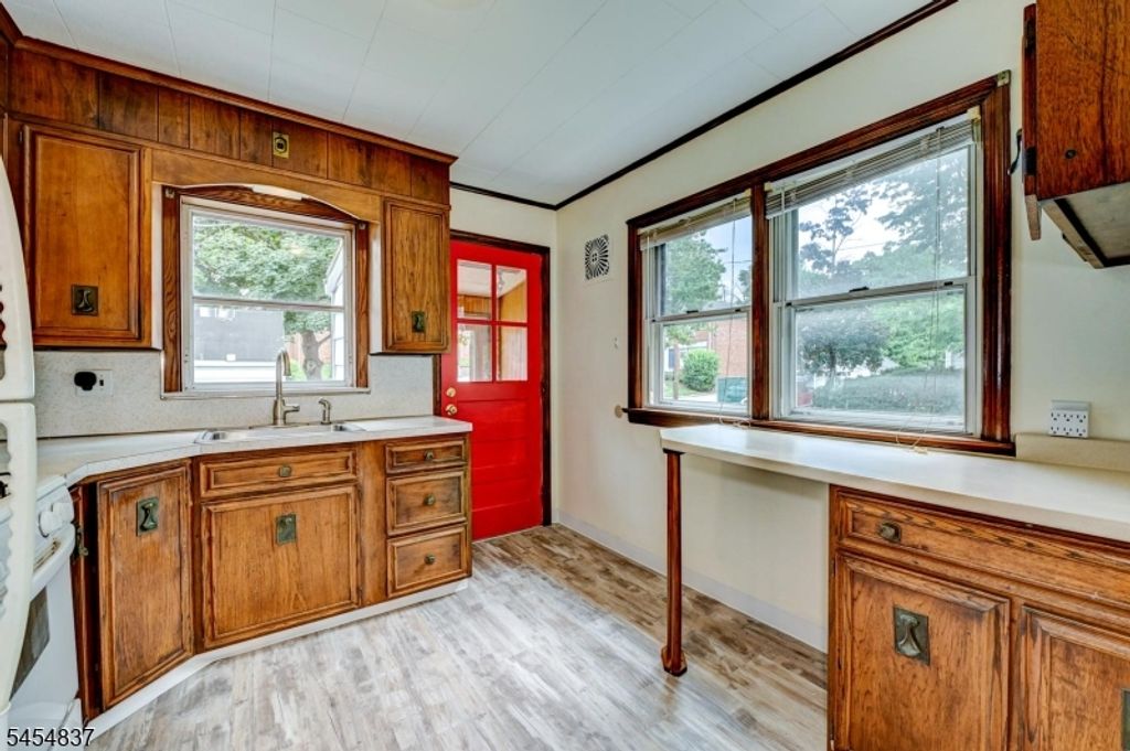 80 Brookline Ave, Nutley Twp., NJ 07110 — photo 5