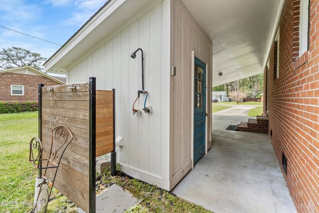 117 Brookfield Drive, Wilmington, NC 28405