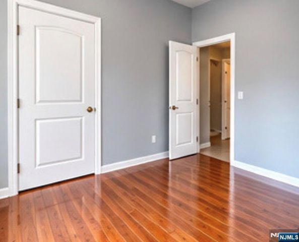 142 Ripley Place, Elizabethport, NJ 07206