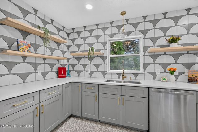 2171 HOLLY LEAF Lane, Orange Park, FL 32073