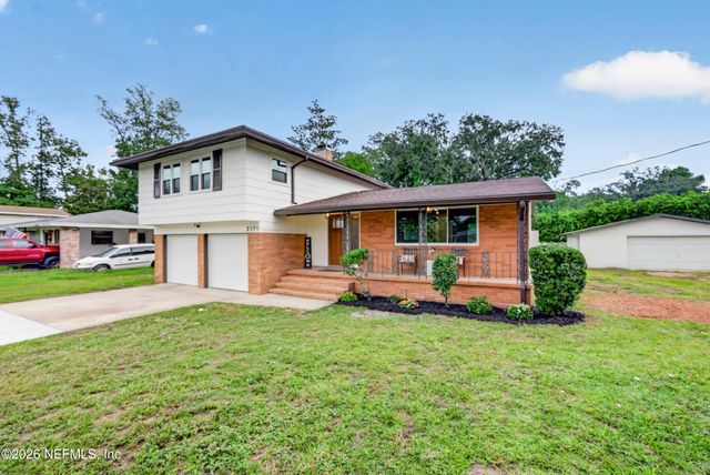 2171 HOLLY LEAF Lane, Orange Park, FL 32073