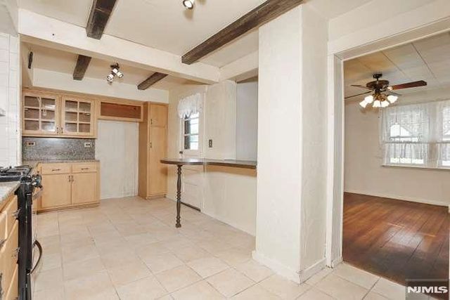 49 S Franklin Avenue, Bergenfield, NJ 07621