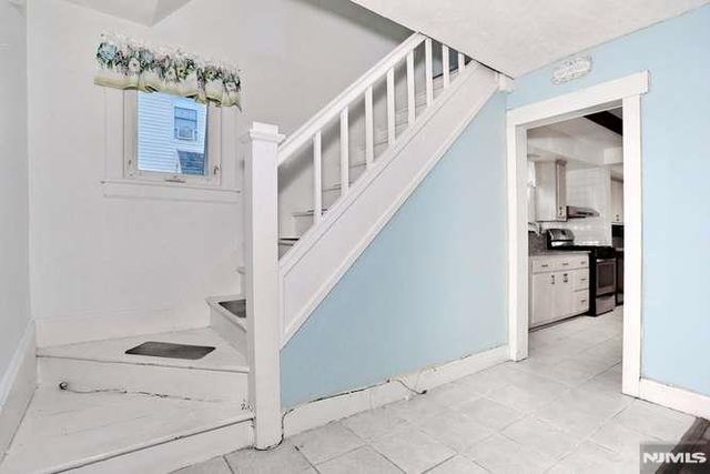 49 S Franklin Avenue, Bergenfield, NJ 07621