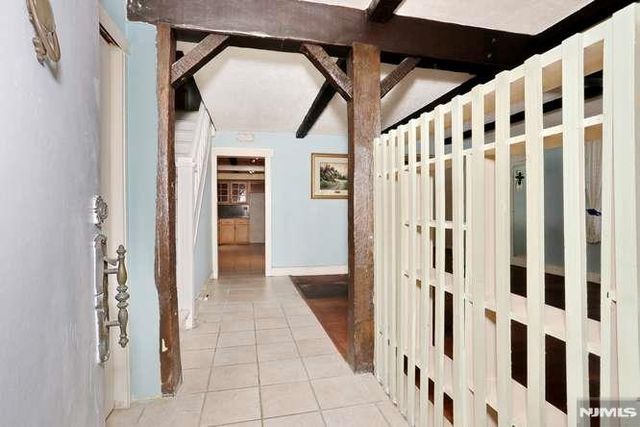 49 S Franklin Avenue, Bergenfield, NJ 07621