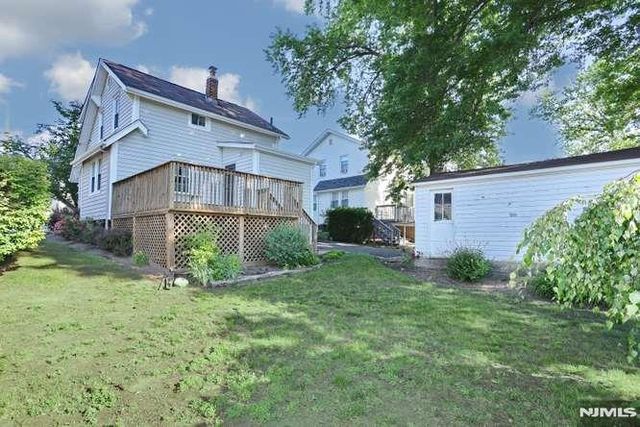 49 S Franklin Avenue, Bergenfield, NJ 07621