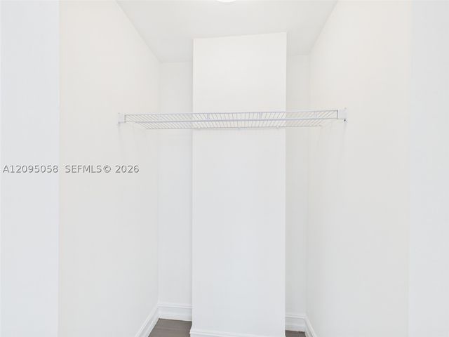 425 NE 30th St 701, Miami, FL 33137
