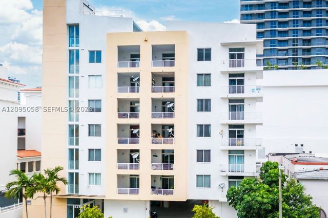 425 NE 30th St 701, Miami, FL 33137