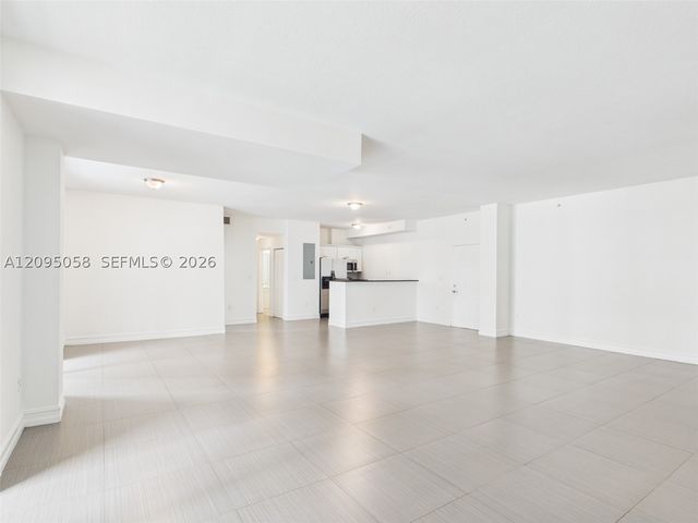 425 NE 30th St 701, Miami, FL 33137
