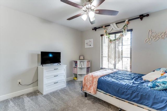 4011 N Bluestem Ct, Maize, KS 67101