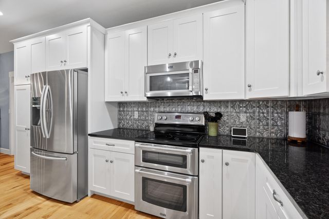 1120 HWY 5 & 240, Fayette, MO 65248