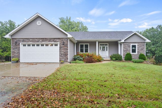 1120 HWY 5 & 240, Fayette, MO 65248