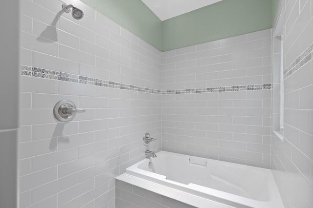 1120 HWY 5 & 240, Fayette, MO 65248