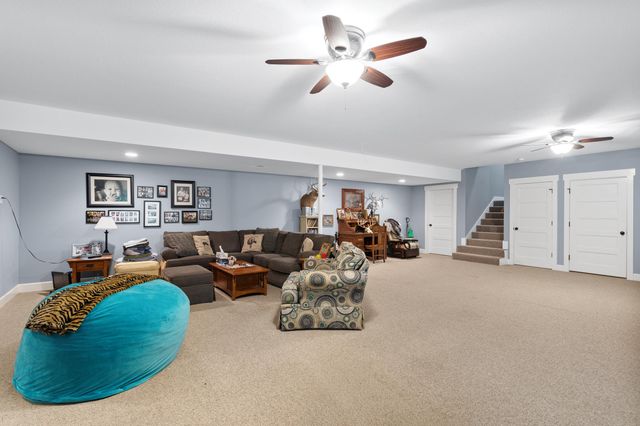 1120 HWY 5 & 240, Fayette, MO 65248