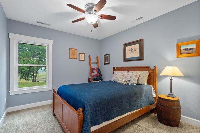 1120 HWY 5 & 240, Fayette, MO 65248