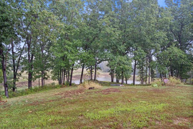 1120 HWY 5 & 240, Fayette, MO 65248