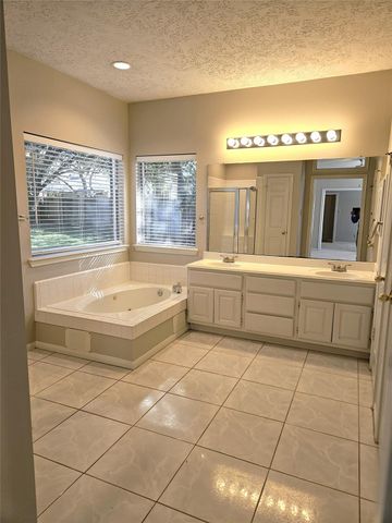 14310 Windsor Oaks Lane, Houston, TX 77062