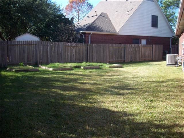 14310 Windsor Oaks Lane, Houston, TX 77062