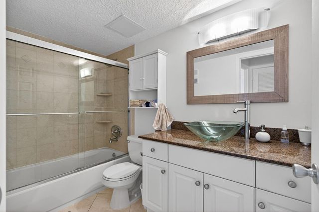 109 Paradise Harbour Boulevard 409, North Palm Beach, FL 33408