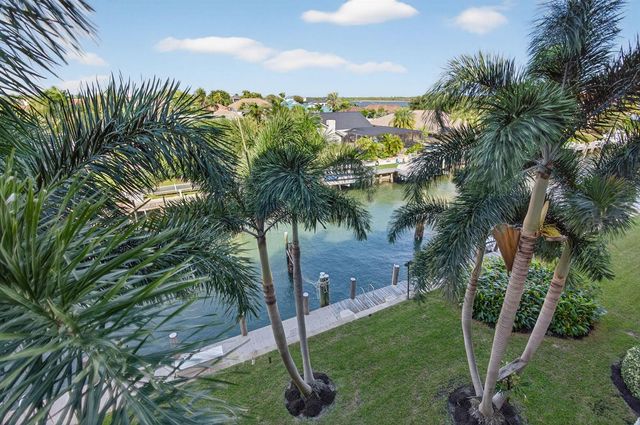 109 Paradise Harbour Boulevard 409, North Palm Beach, FL 33408