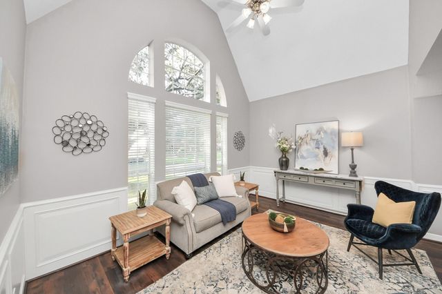8618 Aldeburgh Court, Spring, TX 77379