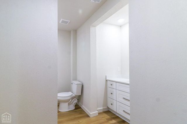 720 W Matthews Avenue, Jonesboro, AR 72401