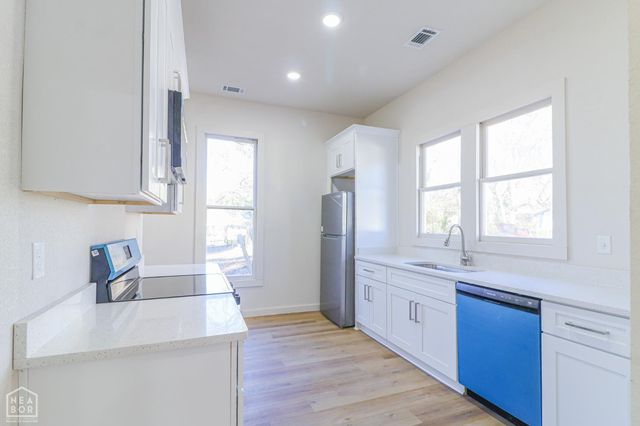 720 W Matthews Avenue, Jonesboro, AR 72401