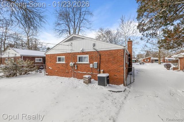 4987 Roosevelt Boulevard, Dearborn Heights, MI 48125