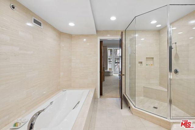 10351 Wilshire Boulevard PH1, Los Angeles, CA 90024