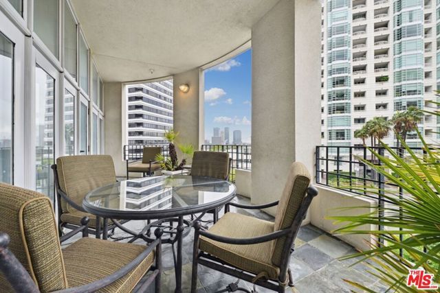 10351 Wilshire Boulevard PH1, Los Angeles, CA 90024