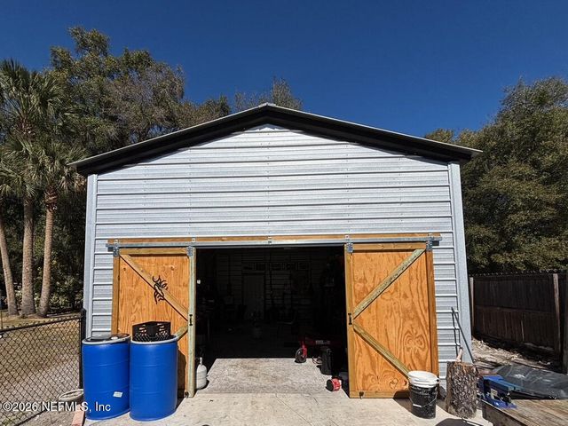 114 TIMBER Lane, Palatka, FL 32177