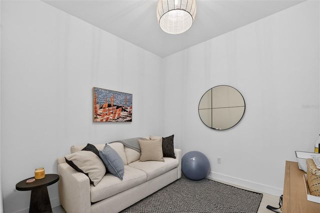 301 QUAY COMMONS 1807, Sarasota, FL 34236