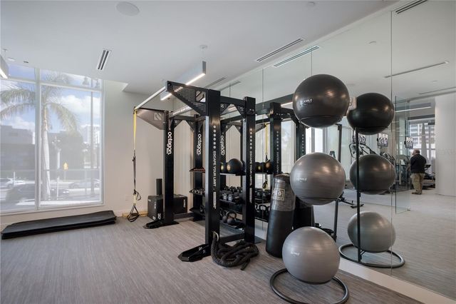 301 QUAY COMMONS 1807, Sarasota, FL 34236