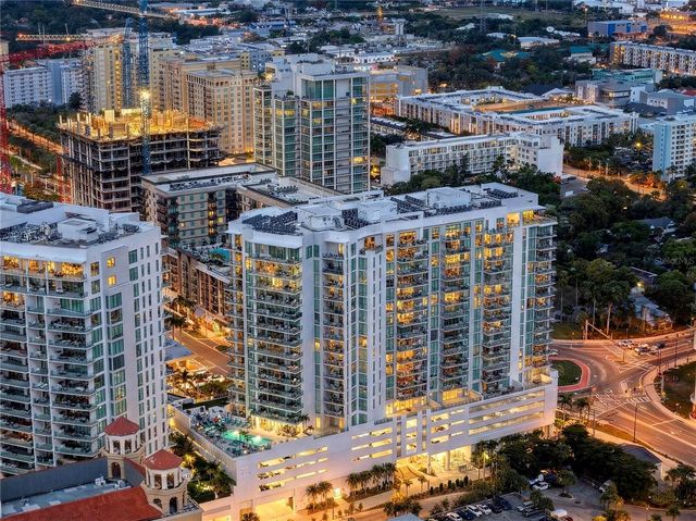 301 QUAY COMMONS 1807, Sarasota, FL 34236