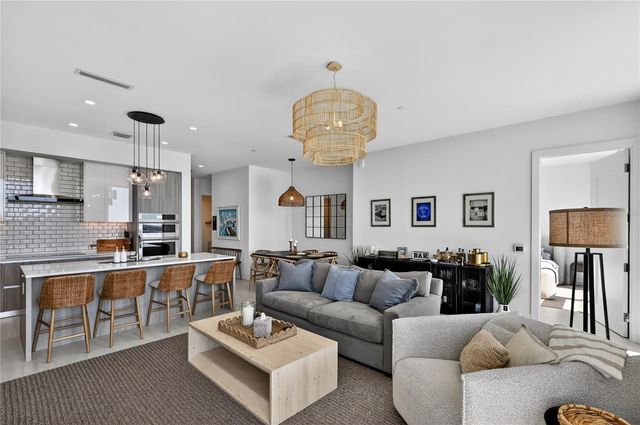 301 QUAY COMMONS 1807, Sarasota, FL 34236