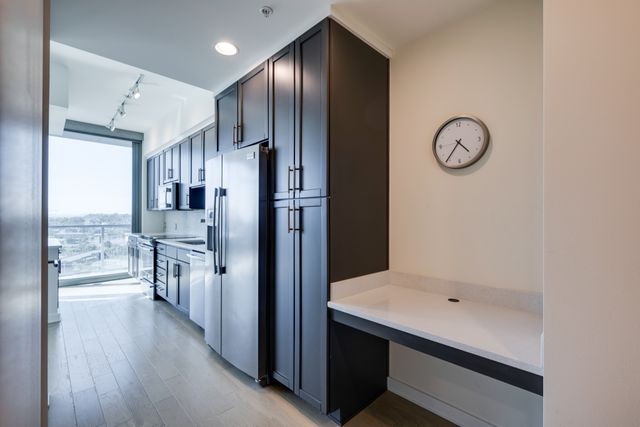 1212 Laurel St Apt 1511, Nashville, TN 37203