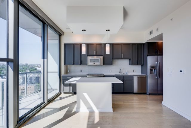 1212 Laurel St Apt 1511, Nashville, TN 37203