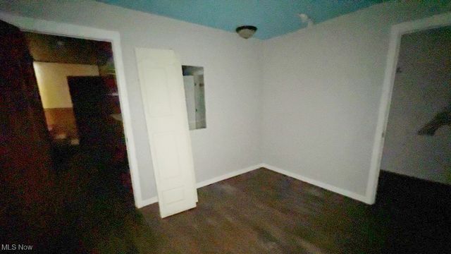 1360 W Bone Road NW, Mcconnelsville, OH 43756