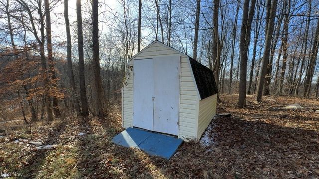 1360 W Bone Road NW, Mcconnelsville, OH 43756