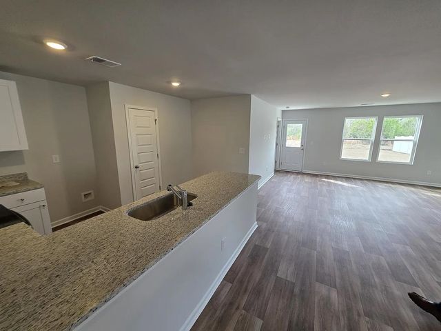 532 Runaway Train Dr, Loris, SC 29569