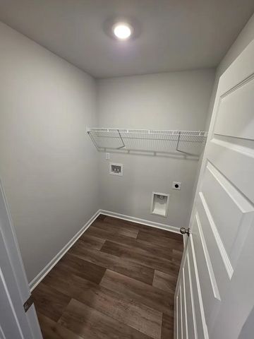532 Runaway Train Dr, Loris, SC 29569