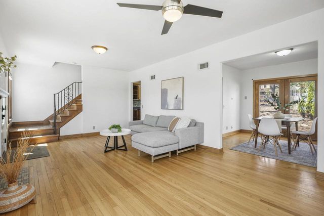 3144 Lakeland Avenue, Madison, WI 53704