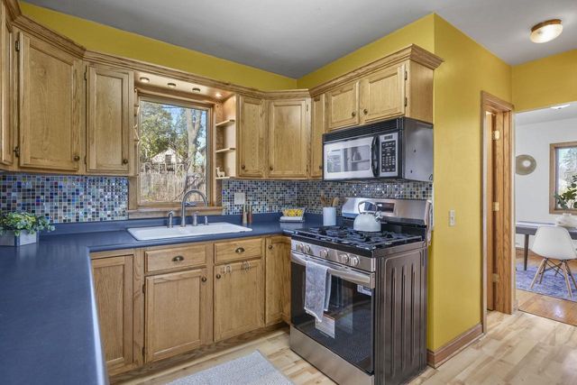 3144 Lakeland Avenue, Madison, WI 53704