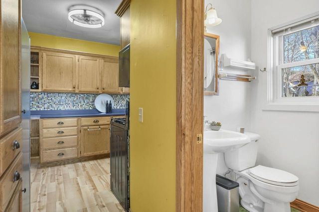 3144 Lakeland Avenue, Madison, WI 53704