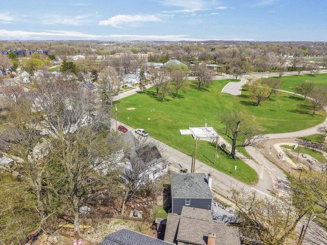 3144 Lakeland Avenue, Madison, WI 53704