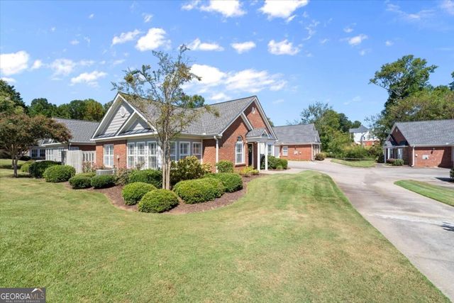 205 Somerton Place, Cumming, GA 30040