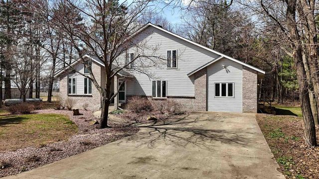 N6215 3RD DRIVE, Plainfield, WI 54966