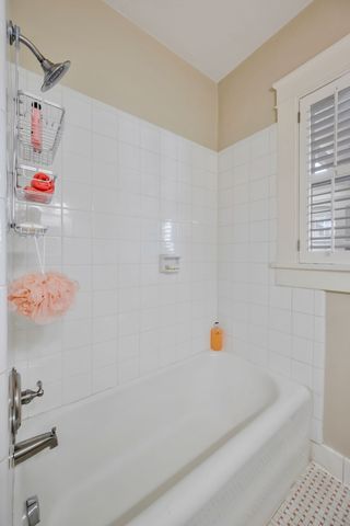 203A Woodmont Cir, Nashville, TN 37205